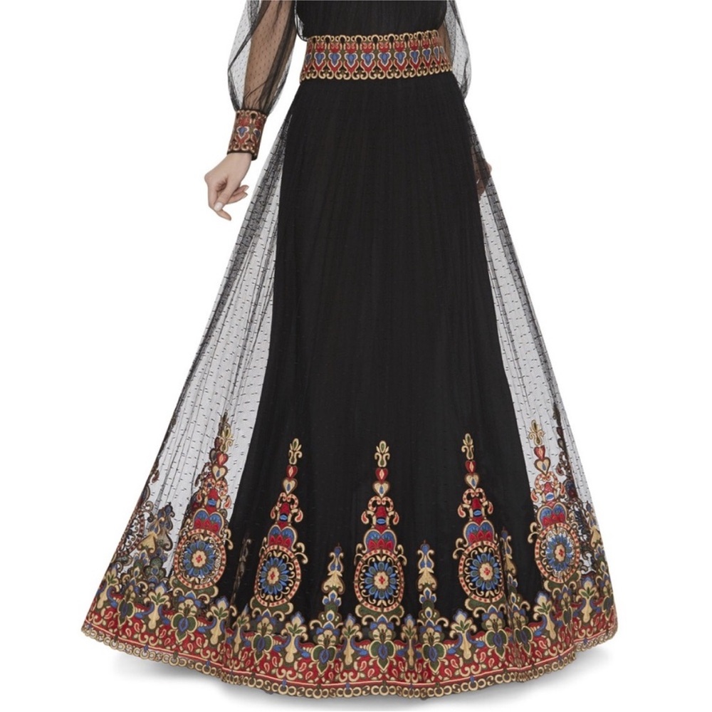 Alice + Olivia Black Embroidered Tulle Savanna Maxi Skirt, size 4, Never Worn